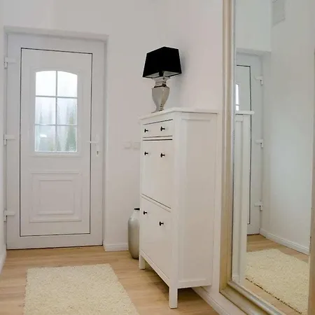 With Style Rosenstrasse Right Grömitz