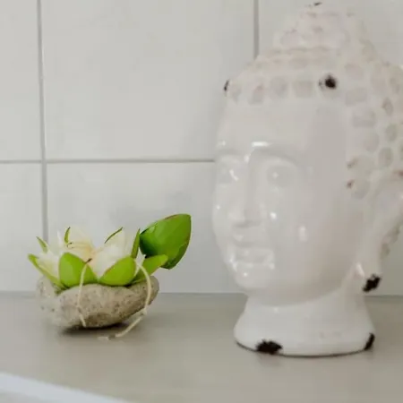 With Style Rosenstrasse Right *